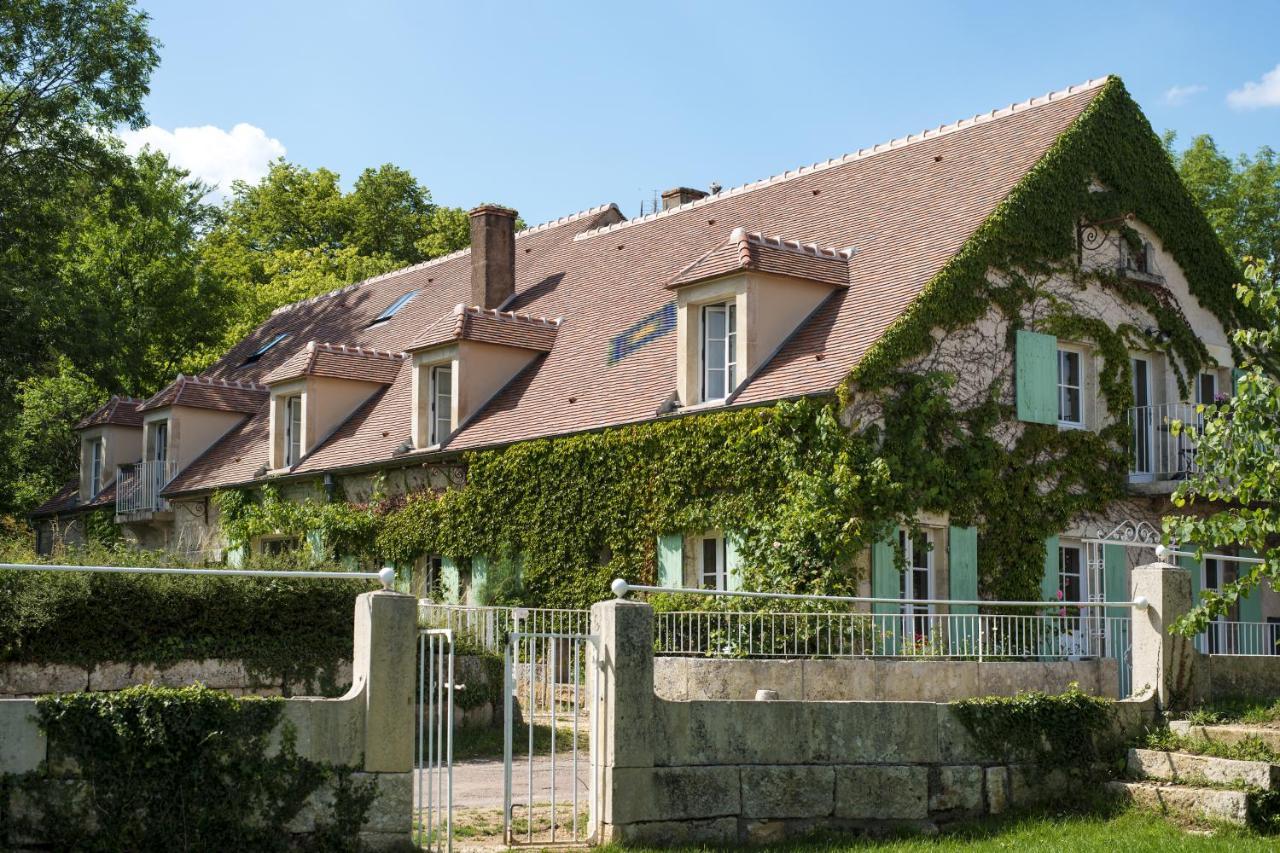 Le Domaine Des Carriers Bed & Breakfast Chevroches ภายนอก รูปภาพ