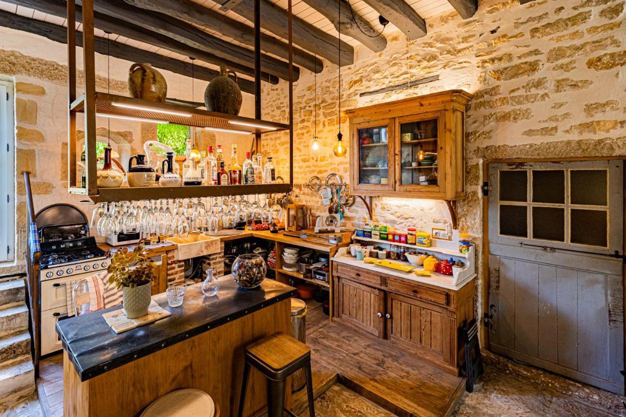 Le Domaine Des Carriers Bed & Breakfast Chevroches ภายนอก รูปภาพ